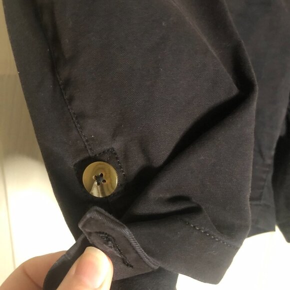 Lane Bryant black 7" roll-leg to 5" elastic waist shorts with front/back pockets - Picture 2 of 6